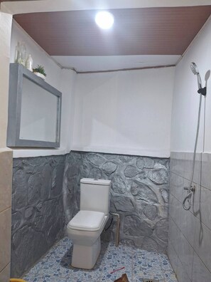 Handtücher, Toilettenpapier