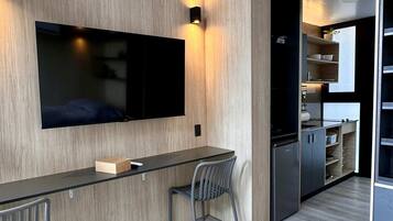 Studio | 1 bedroom, Internet