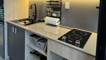 Studio | 1 bedroom, Internet