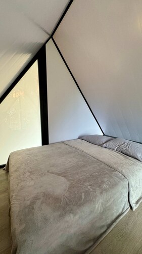 w Nature-lover s Bungalow With Nature View