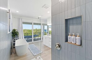 House | 6 bedrooms, desk, Internet - Ocean Views Beach Optional Heated Pool Spa (Palm Coast)