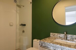 Bathroom - w Graceful 1BR w/ Perfect Balcony in Miraflores (Lima)