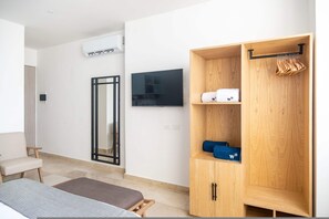 House - w Engaging Loft in the Heart of Bocagrande (Cartagena)