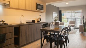 House | Exterior - w Fresh & Modern 1BR w/ Balcony in Miraflores (Lima)