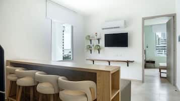 Apartment | 2 bedrooms, Internet