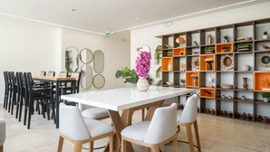 House - w Trendy 2BR in the Heart of Bocagrande (Cartagena)