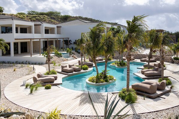 Apartment | Exterior - The Reef Superior Appartement With Private Pool (Willemstad)