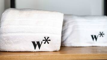 1 habitación y acceso a internet