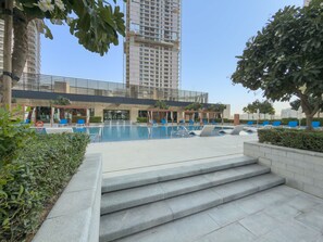 Room - Stayshort - 2 Bedroom Retreat in Dubai Creek Harbour That Sleeps 4 (Dubai)
