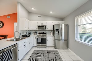 House (3 Bedrooms) | Interior - Private Hot Tub & Yard: Bright Bonita Springs Home (Bonita Springs)