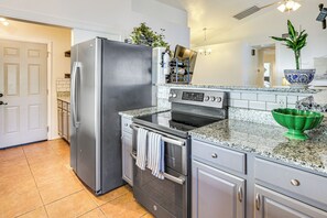 House (3 Bedrooms) | Interior - Private Pool & Fenced Yard: Sunny Glendale Getaway (Glendale)