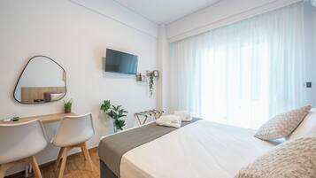 Iron/ironing board, free WiFi