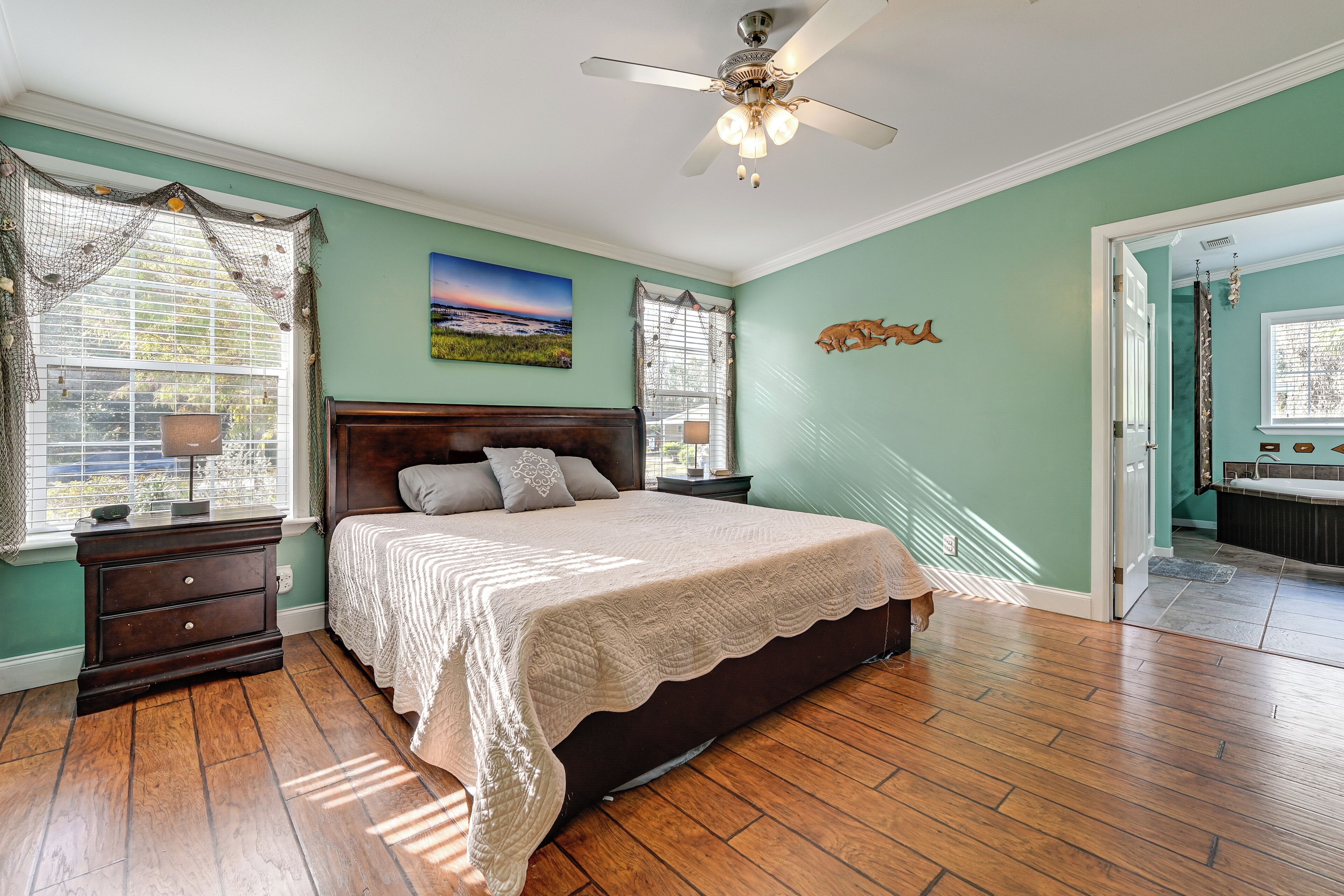 House (5 Bedrooms) | Interior