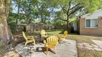 House (3 Bedrooms) | Front of property