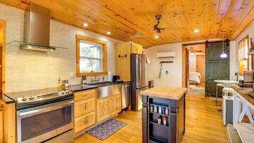 Rumah (2 Bedrooms) | Interior