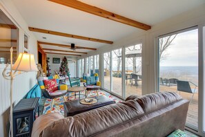 Interior - 1 Mi to Desoto Park: Scenic Escape w/ Fire Pit! (Mentone)