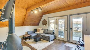 Rumah (2 Bedrooms) | Interior