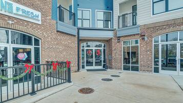 Apartment (1 Bedroom) | Interior