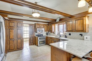 منزل (4 Bedrooms) | المنشأة من الداخل