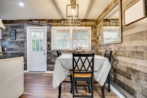 Casa (3 Bedrooms) | Interior