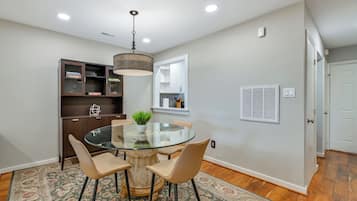 Apartemen (2 Bedrooms) | Interior