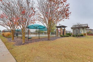 House (4 Bedrooms) | Interior - 17 Mi to Dtwn Austin! Family Escape w/ Pool Access (Manor)