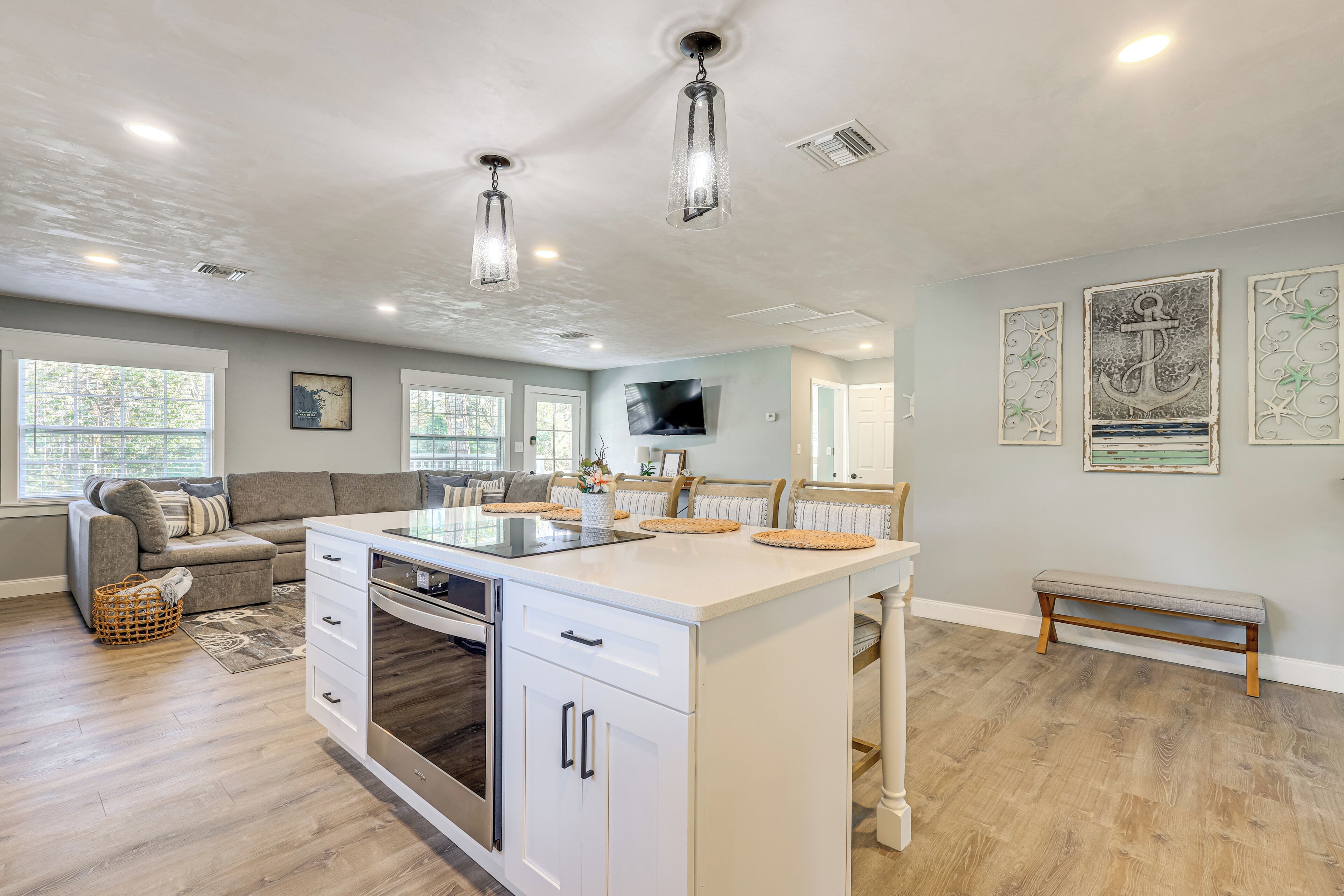 House (2 Bedrooms) | Interior