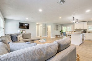 Interior - Anglers Paradise! Steinhatchee Home, Dogs Welcome (Steinhatchee)