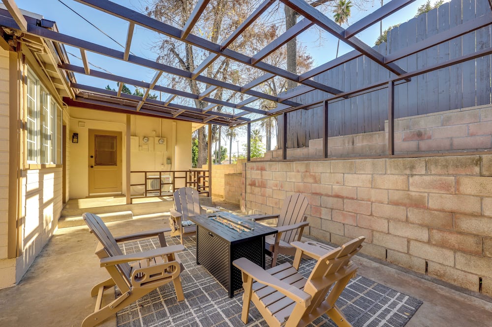 1 Mi to Llumc! Loma Linda Home w/ Shared Patio