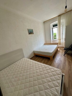 Iron/ironing board, WiFi, bed sheets - Cozy apartment in lovely Trieste (Trieste)