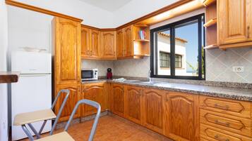 House, Smoking | 2 bedrooms