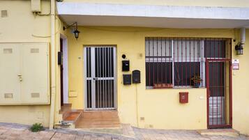 3 bedrooms
