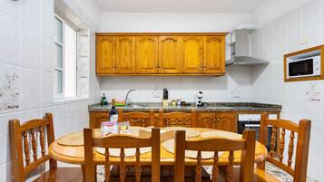 3 bedrooms