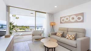 Unclassified image, 5 of 39, button - Apartamento Atardecer Martianez (Puerto de la Cruz)