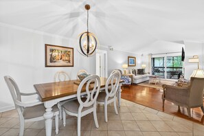Dining - 3 BR Beach Residence with Resort Setting & Spacious Porch | Isle of Palms (Isle of Palms)