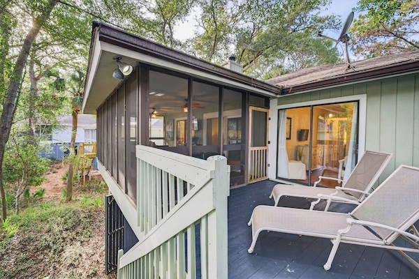 Back porch | Seaside Cottage | IOP Escapes | 31 Twin Oaks, Isle of Palms, SC