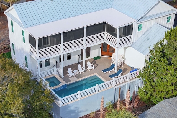 Welcome to Southern Grace | 6 23rd Ave | Isle of Palms, SC | IOP Escapes