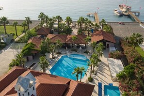 Front of property - MG Club Akman Beach Hotel - All Inclusive  (Kemer)