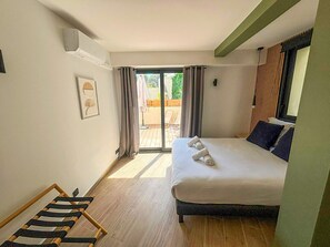 1 bedroom, iron/ironing board, free WiFi, bed sheets - UrbanFlat 221 - Aura Plage 10 - Sea Sun (Roquebrune-sur-Argens)