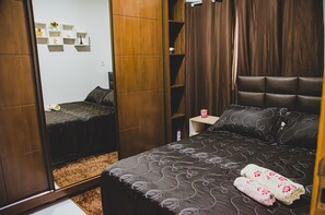 House, Smoking - Casa Pet Friendly em Condom nio c Vaga em Marituba (Marituba)