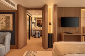 Le Fayan Suite | In-room safe - Le Fayan Suites Nile Cruise - Mondays from Luxor & Fridays from Aswan. (Luxor)