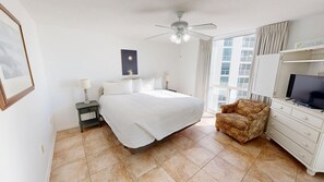Condo, 2 Bedrooms | 2 bedrooms, iron/ironing board, free WiFi - Shoreline Towers 2052 2 Bedroom Condo (Destin)