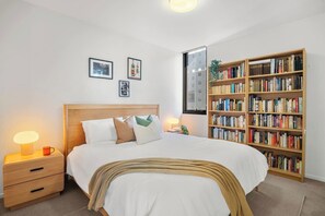 2 chambres, fer et planche à repasser, Wi-Fi, literie fournie