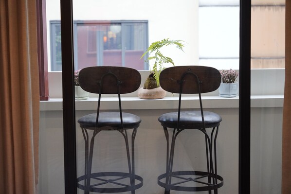 Chambre Luxe, vue ville | Vue depuis le balcon