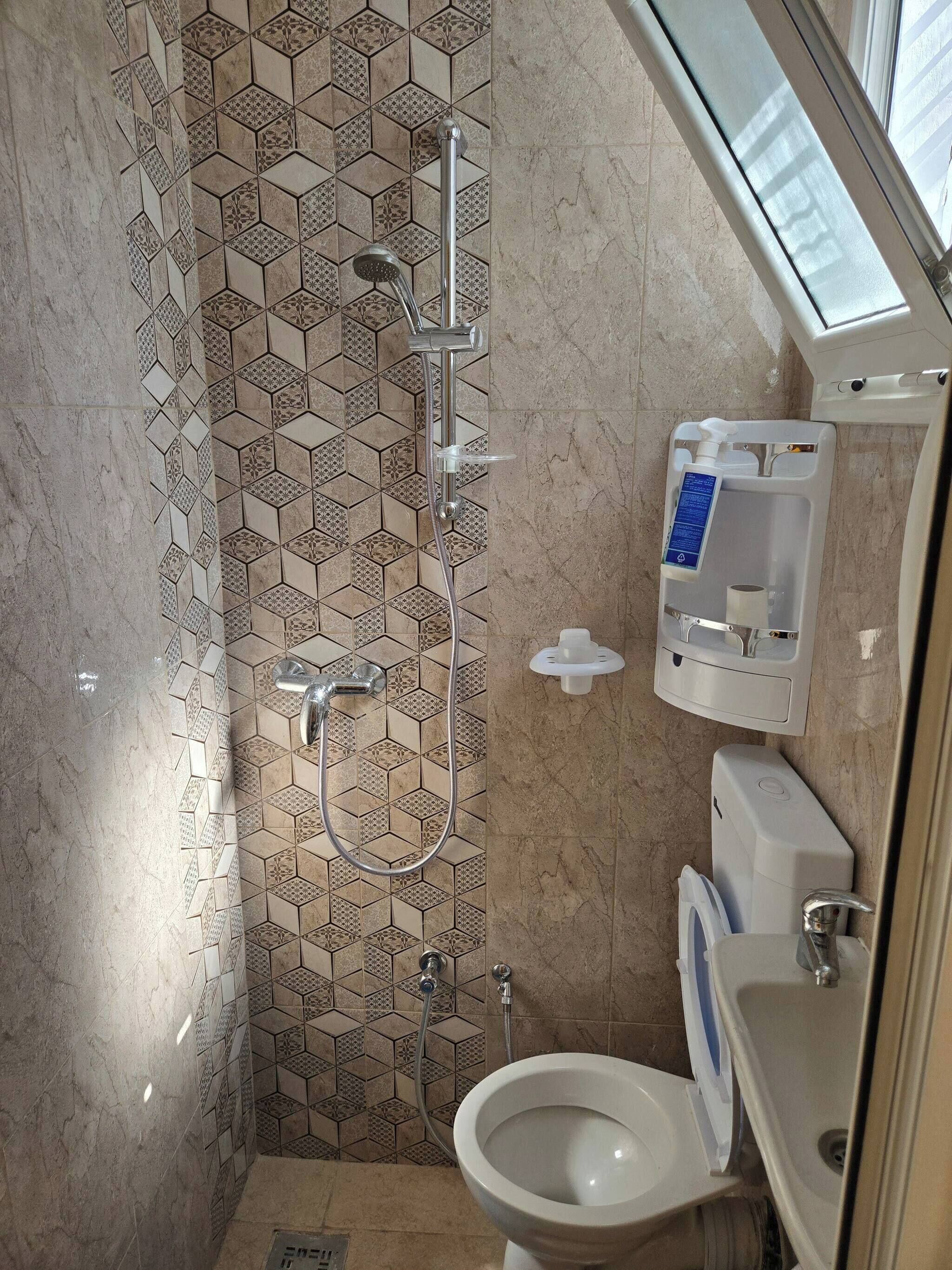 Appartement, 1 chambre, fumeurs, balcon | Salle de bain