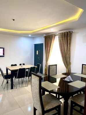 Restaurant - ADONAI GUESTHOUSE (Agbara)