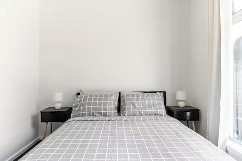 Room-escape to our Serene Ensuite With q