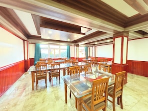 Daily continental breakfast (INR 500 per person) - Hotel Tashi Yang Gangtok by Baizus (Gangtok)