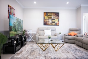 Smart-TV, Stereoanlage