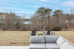 Property grounds - Remodeled 5-Bedroom Gem in West Dennis (Dennis)